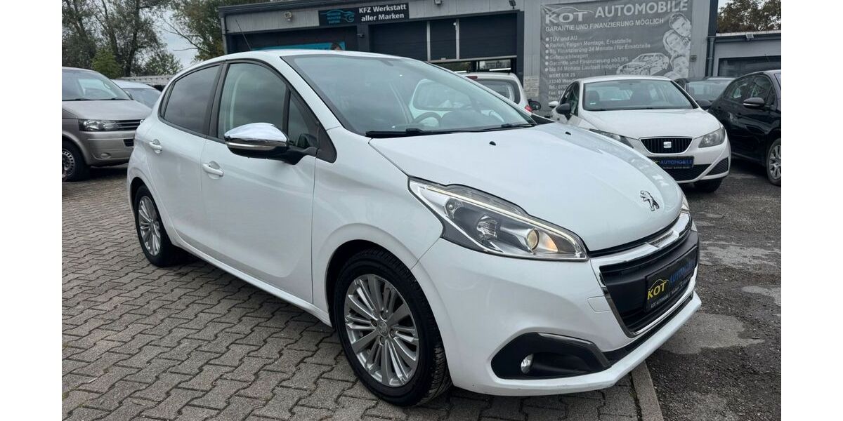 Peugeot 208 80.000 km 5.999 &euro; Baden-Württemberg - Wendlingen am Neckar 73240