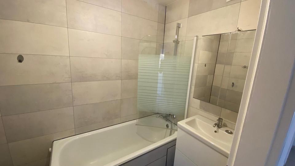 Etagenwohnung Kissing - 3 Zimmer, 86 m&sup2;, 1.350&euro; | Angebot:25311891