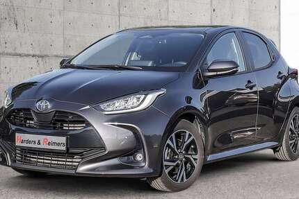 Toyota Yaris 15.046 km 23.880 &euro; Itzehoe bei Hamburg 25524