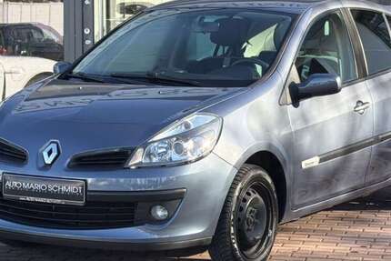 Renault Clio 93.700 km 3.950 &euro; Königsbrunn 86343