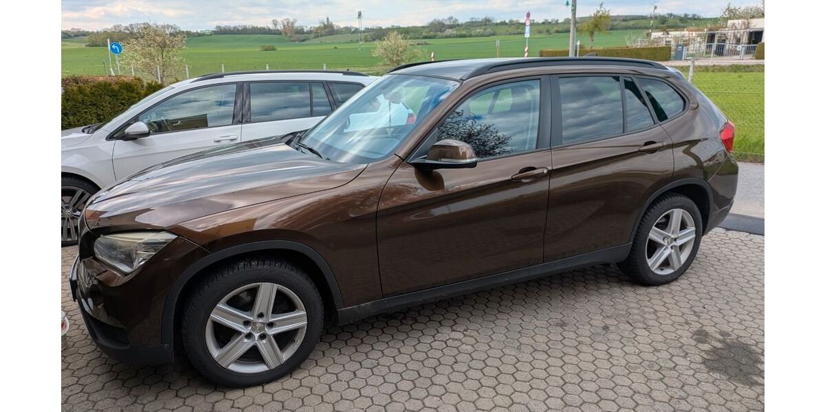 BMW X1 180.000 km 7.500 &euro; Niederau 01689