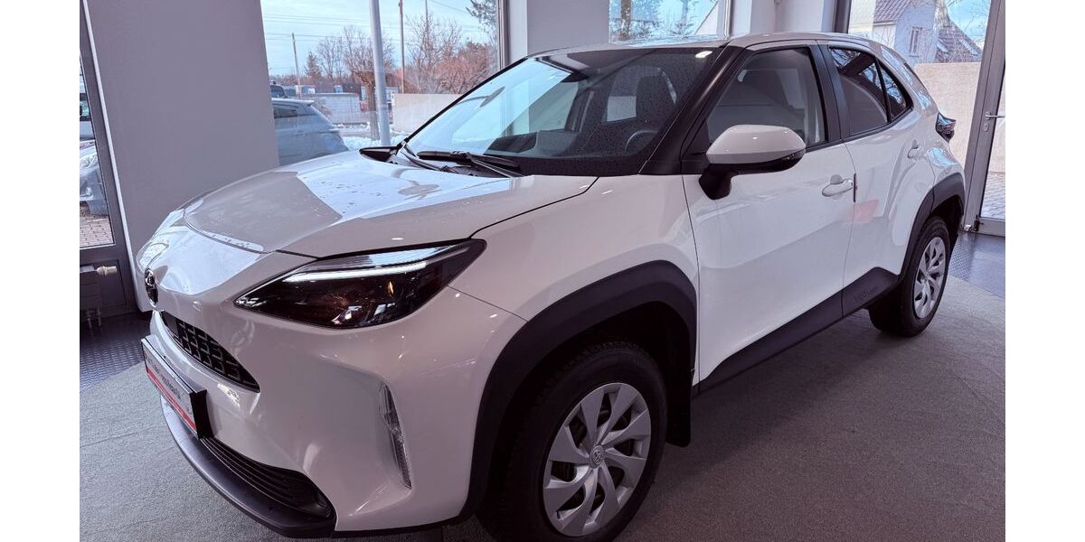 Toyota Yaris Cross 31.885 km 20.499 &euro; Königsbrunn / Augsburg 86343