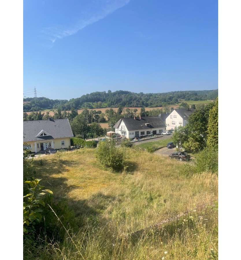 Grundstück zu verkaufen in Bausendorf 54.800 € 1183 m²