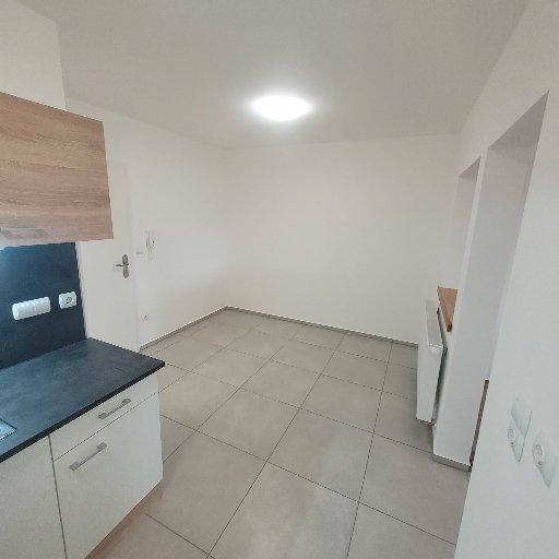 Etagenwohnung Salzweg - 2 Zimmer, 49 m&sup2;, 590&euro; | Angebot:26205607