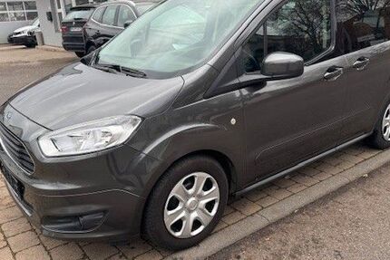 Ford Tourneo Courier 100.000 km 6.990 € Neckarsulm 74172