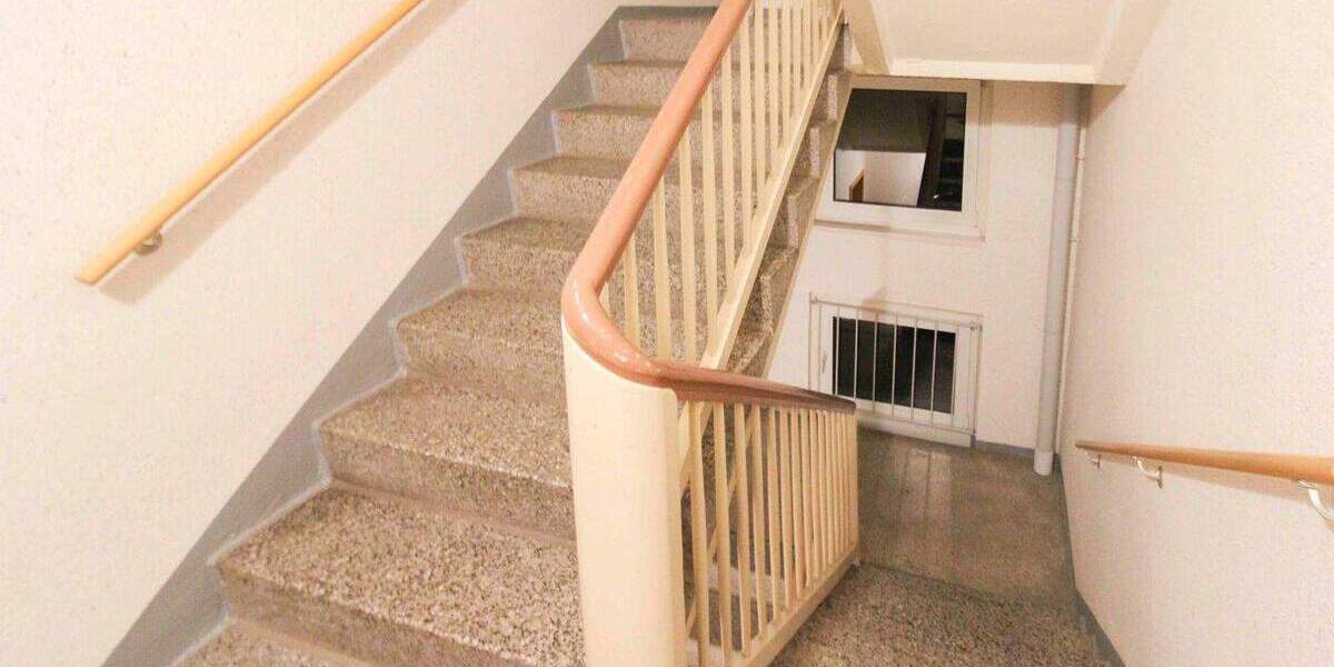 Etagenwohnung Pegau - 2 Zimmer, 47 m&sup2;, 35.000&euro; | Angebot:25538073