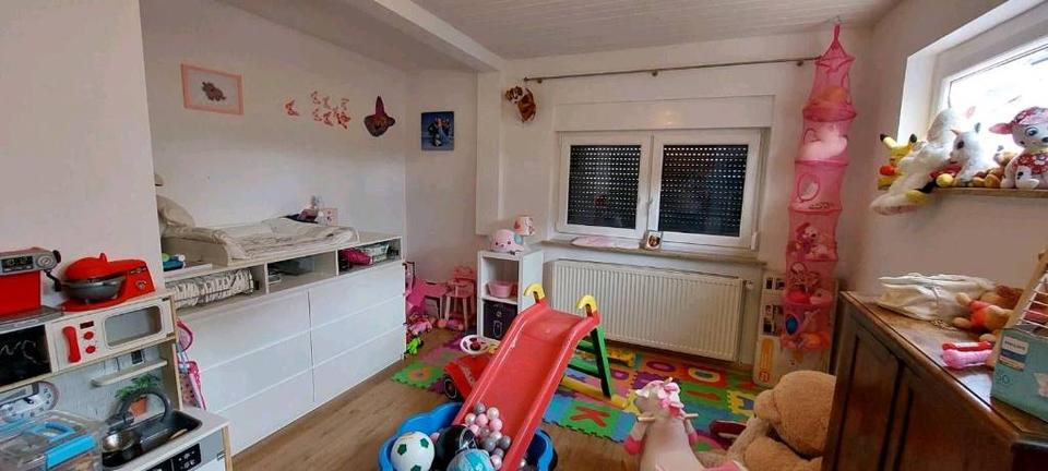 Erdgeschoßwohnung Saarbrücken West - 3 Zimmer, 90 m&sup2;, 125.000&euro; | Angebot:26882948
