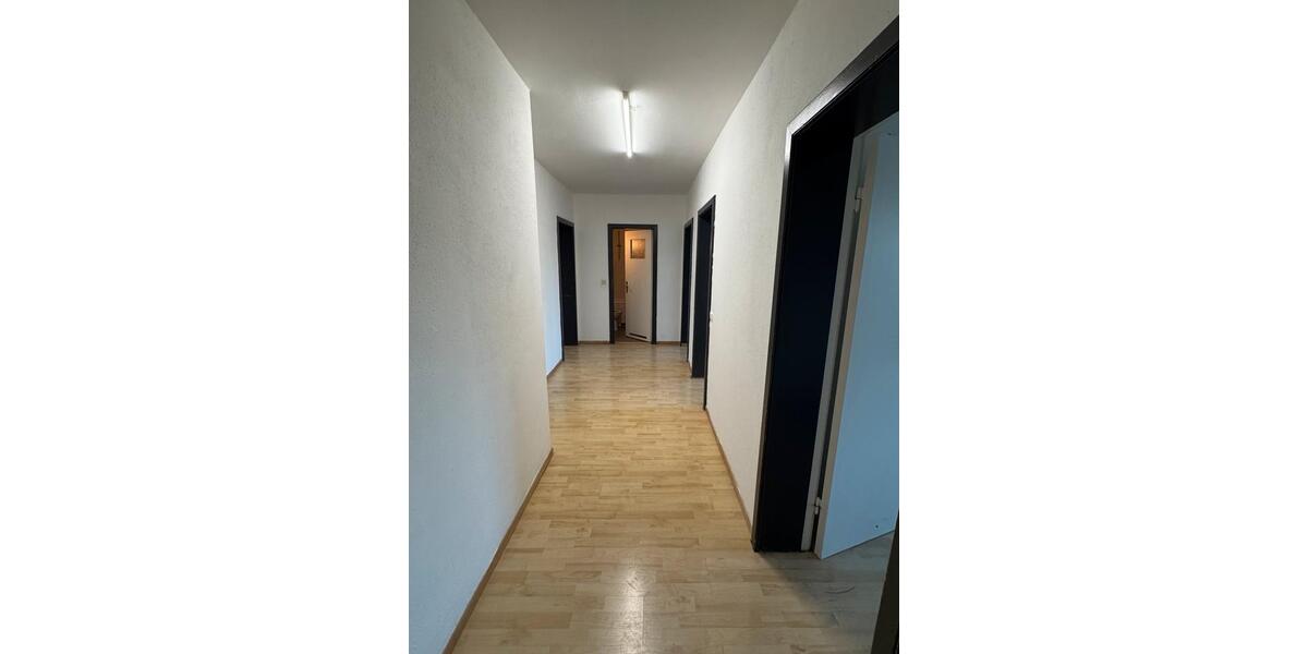 Etagenwohnung Bad Oldesloe - 4 Zimmer, 90 m&sup2;, 1.300&euro; | Angebot:26388122