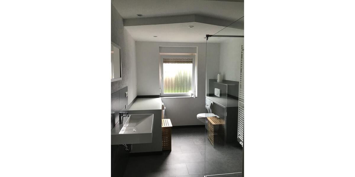 Erdgeschoßwohnung Emmendorf - 3.5 Zimmer, 85 m&sup2;, 136.000&euro; | Angebot:26614273
