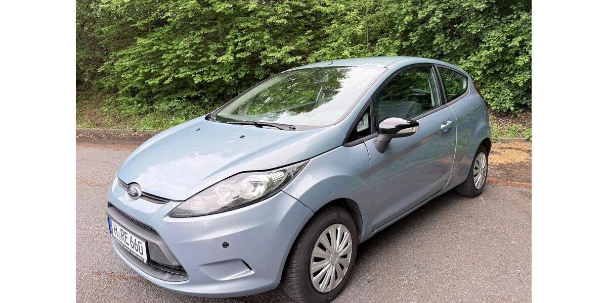 Ford Fiesta 150.000 km 2.900 &euro; Pattensen 30982