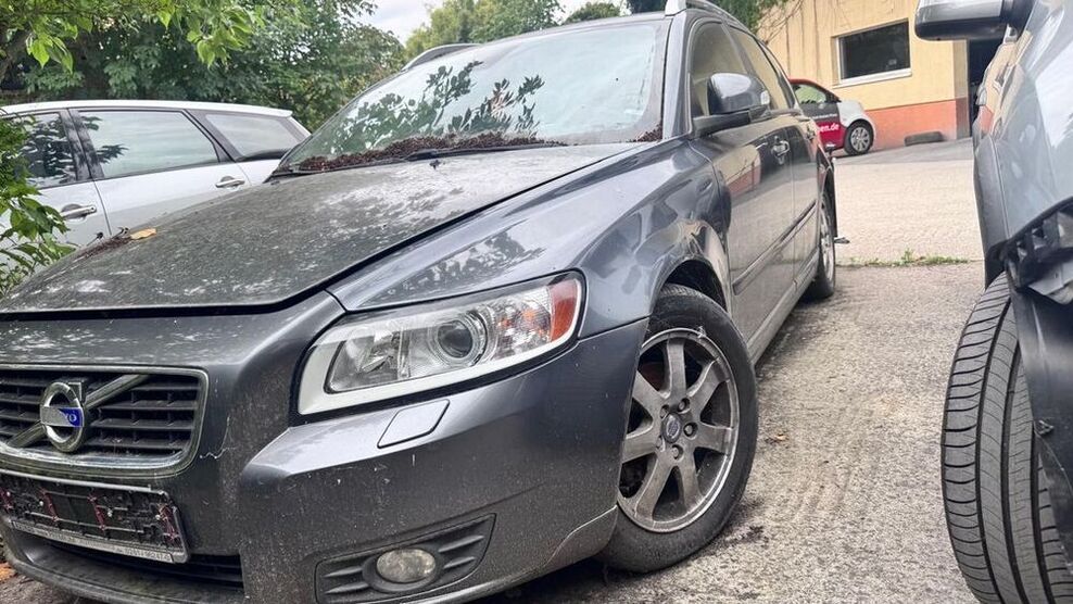 V50