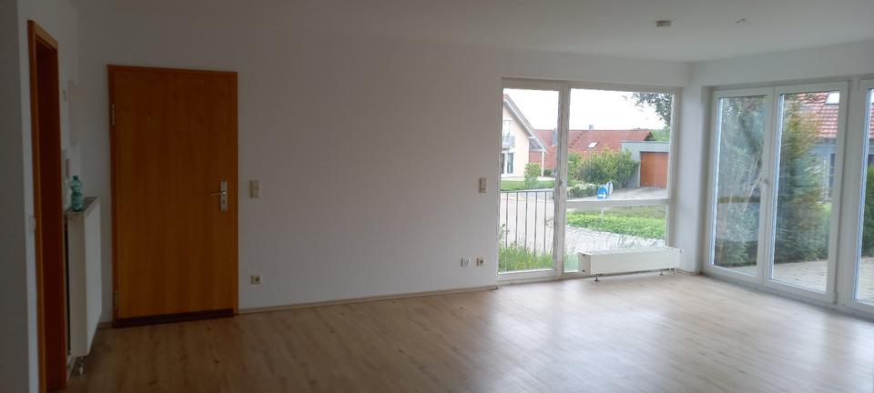 Erdgeschoßwohnung Bingen - 4 Zimmer, 85 m&sup2;, 750&euro; | Angebot:26699886