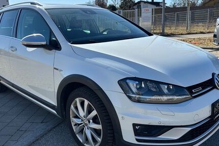 VW Golf 209.000 km 7.999 &euro; Höhenkirchen-Siegertsbrunn 85635