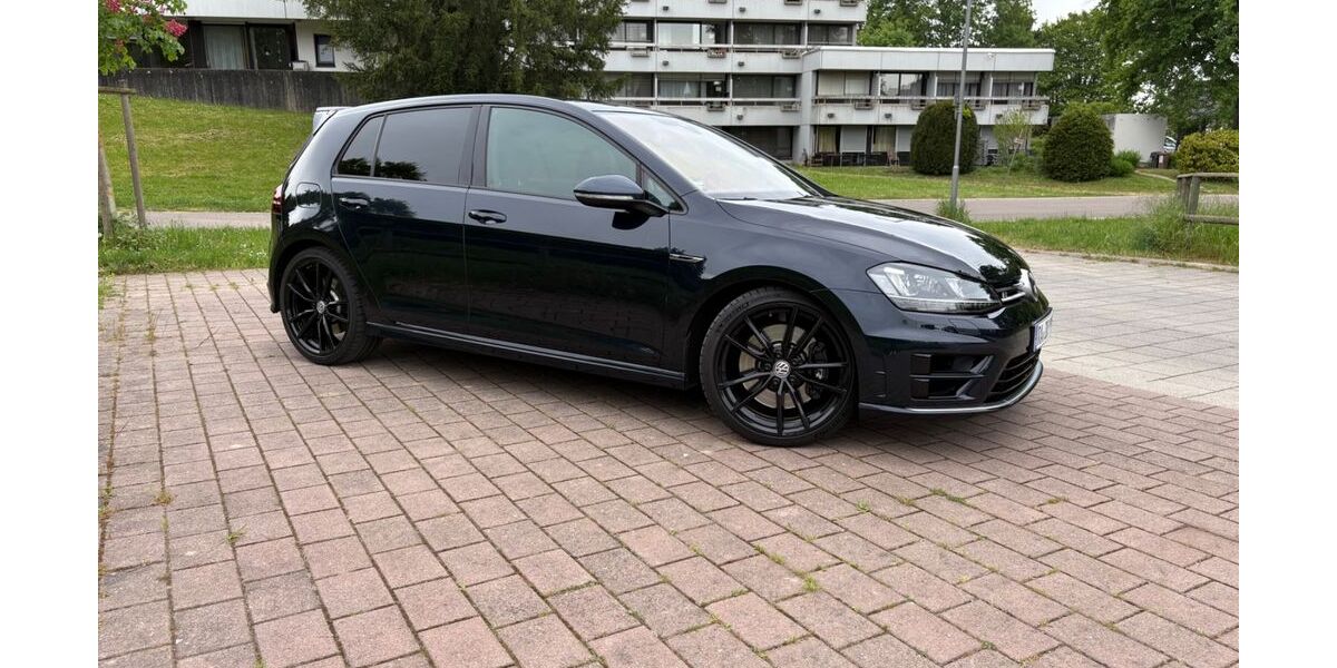 VW Golf 92.181 km 21.990 &euro; Kuppenheim 76456