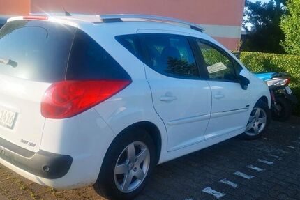 Peugeot 207 73.400 km 3.000 &euro; Köngen 73257