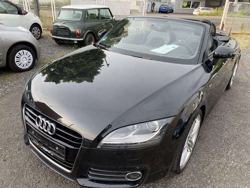 TT