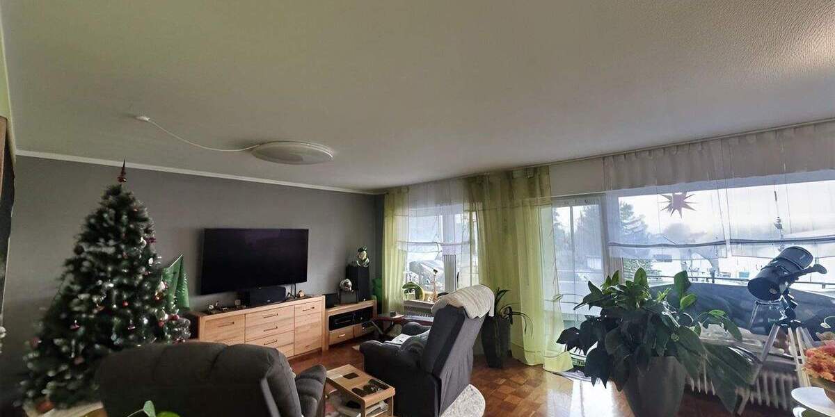 Etagenwohnung Wermelskirchen - 3 Zimmer, 95 m&sup2;, 259.000&euro; | Angebot:24812417