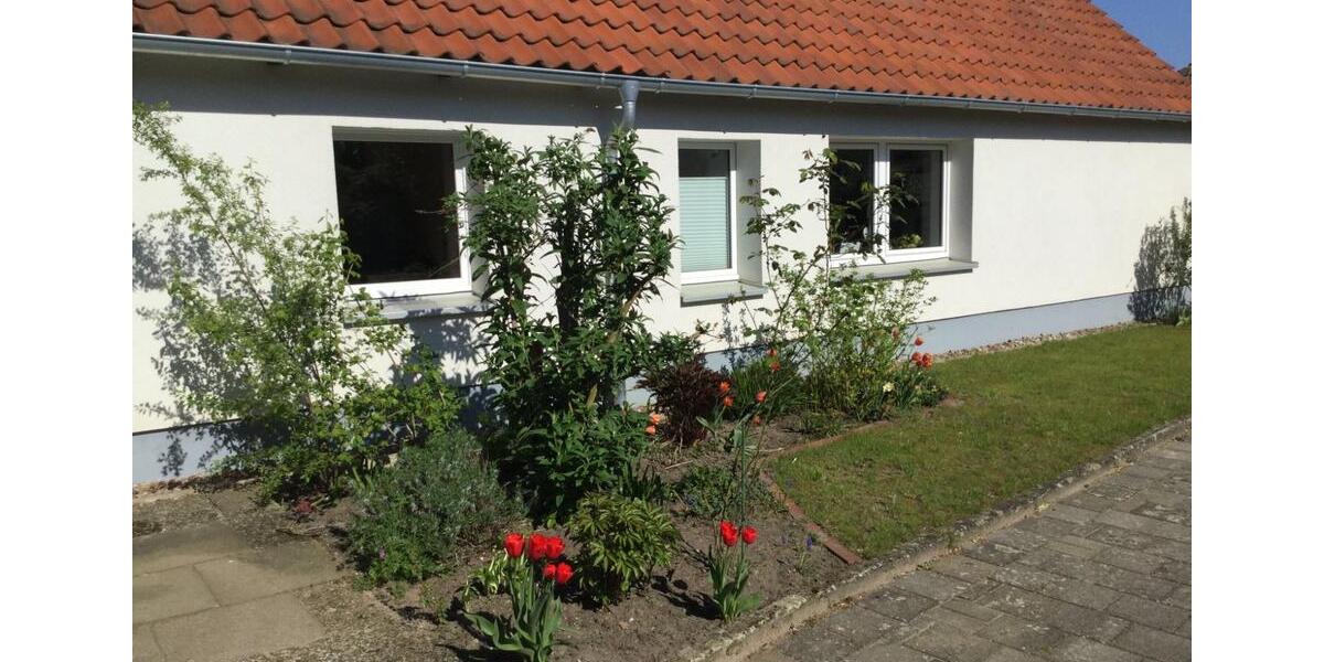 Einfamilienhaus mit kleinem Garten - vorderes Leintor - Nienburg 4 zimmer