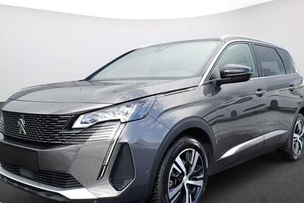 Peugeot 5008 47.820 km 30.990 &euro; Ahaus 48683