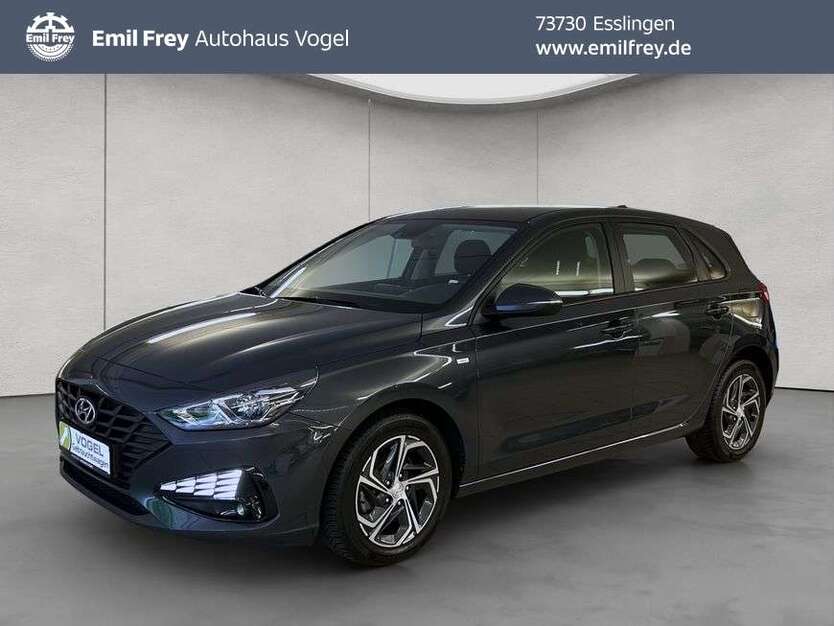 i30