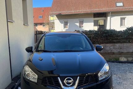 Nissan Qashqai+2 180.460 km 8.200 &euro; Niederstetten 97996