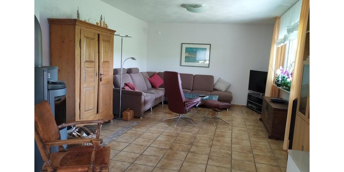 Großzügiges EFH mit ELW, Garten und Mehrfachgaragen 6 zimmer