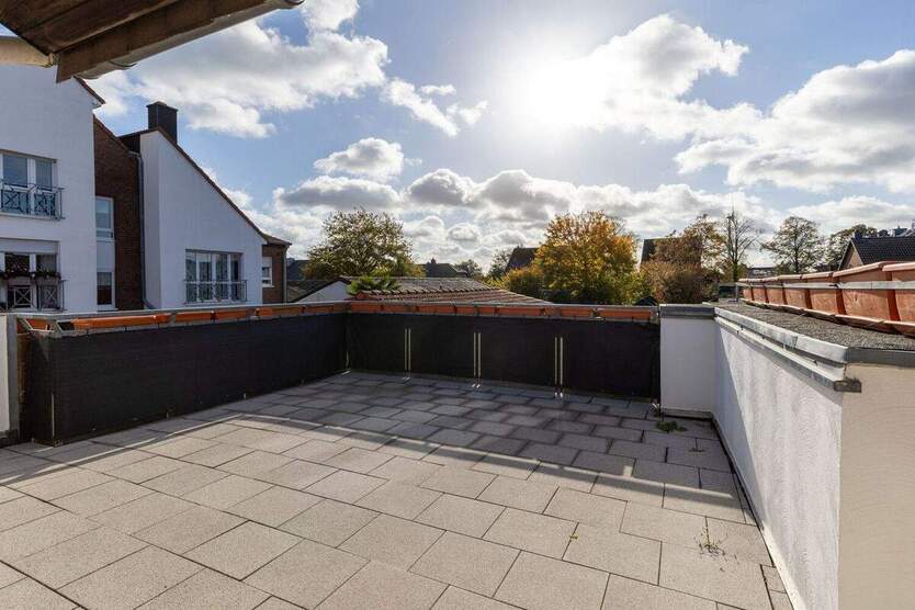 Gemütlich, hell und großzügig! Tolle Eigentumswohnung in Hoisten! 5 zimmer