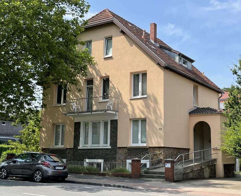 Haus zum Kaufen in Bad Oeynhausen 387.000 € 350 m²
