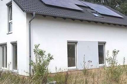 Haus Lastrup - 6 Zimmer, 172 m&sup2;, 265.000&euro; | Angebot:25354674