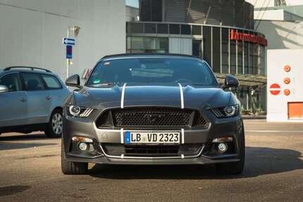 Ford Mustang 88.000 km 37.000 &euro; Nürnberg 90502