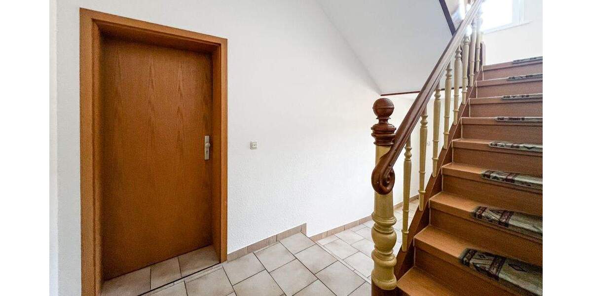 Kleines Mehrfamilienhaus mit zwei bezugsbereiten Wohnungen in Erfurt Daberstedt 1 zimmer