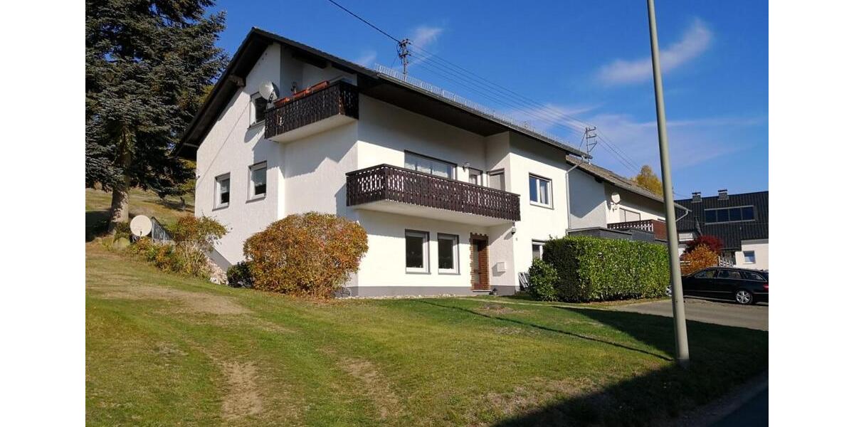 Dachgeschoßwohnung Freudenberg - 3.5 Zimmer, 84 m&sup2;, 820&euro; | Angebot:26296360