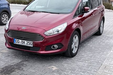 Ford S-Max 159.700 km 11.300 &euro; Badendorf 23619