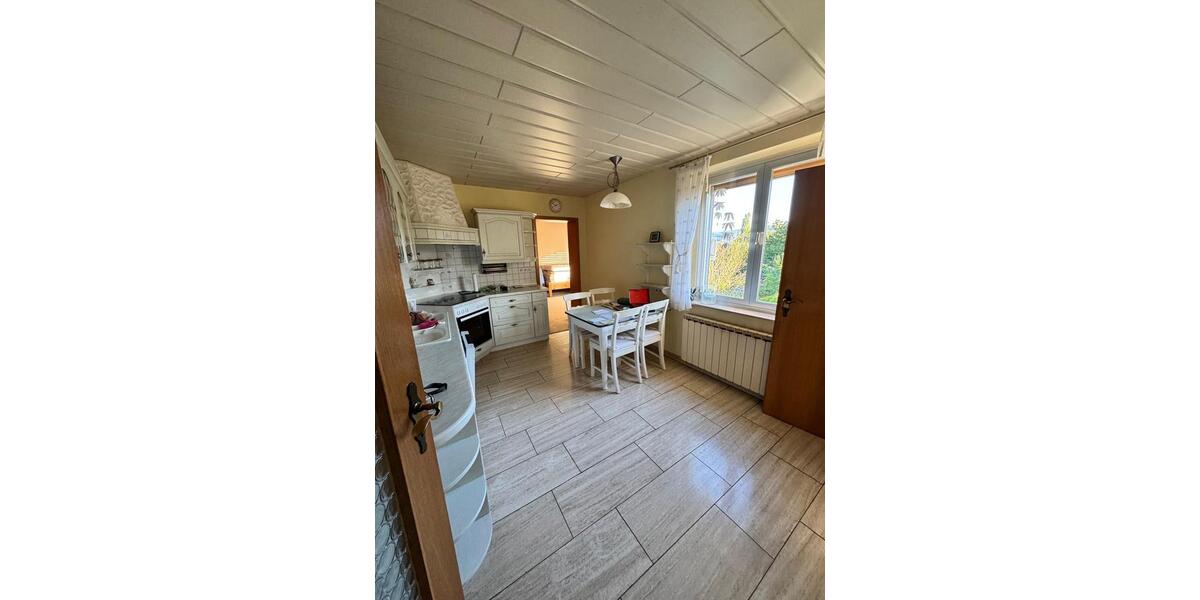 Doppelhaushälfte Witzenhausen Hundelshausen - 7 Zimmer, 160 m&sup2;, 180.000&euro; | Angebot:25175148