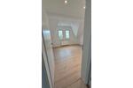 Dachgeschoßwohnung Urmitz - 2 Zimmer, 70 m&sup2;, 820&euro; | Angebot:26689080
