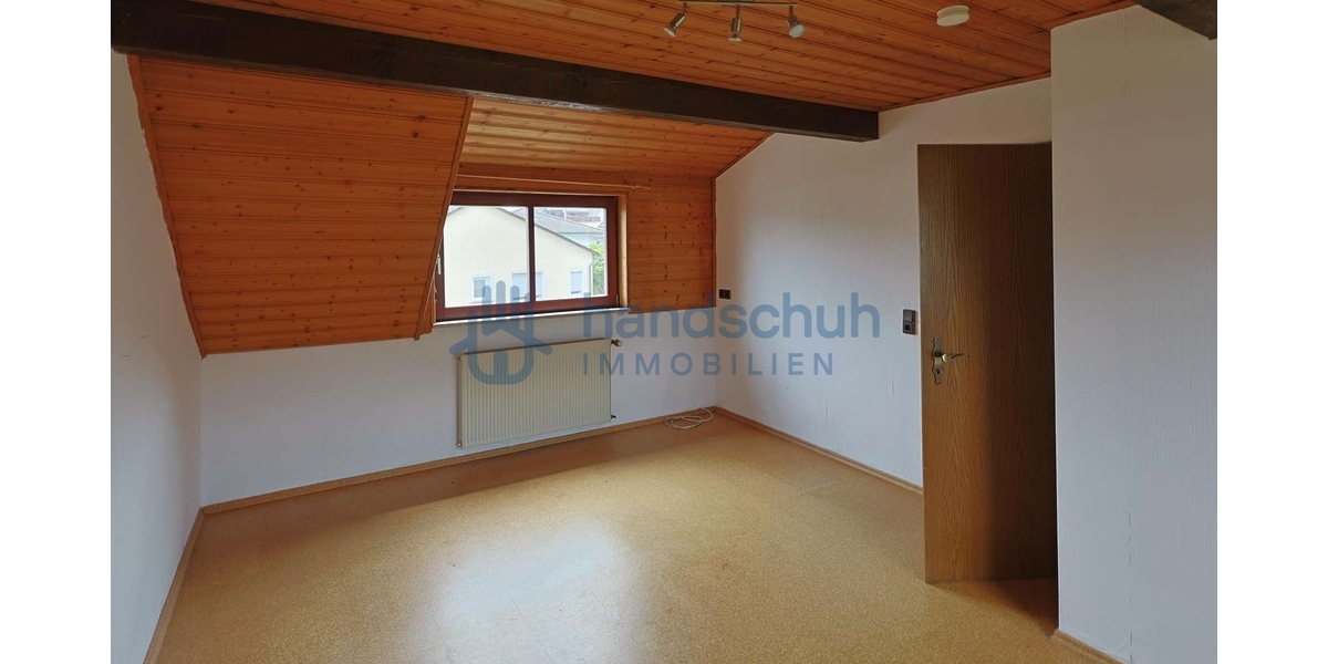 Reihenendhaus mit großem Garten - Einfamilienhaus Montabaur | Angebot:26836581