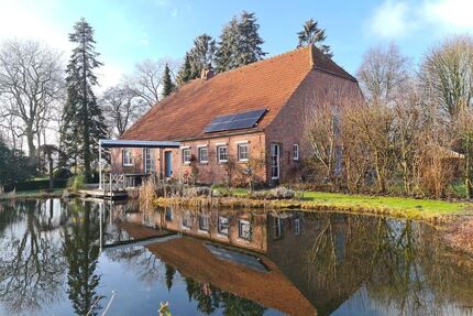 *RESERVIERT* Landhaus mit Nebengebäuden & Schwimmteich auf 11.186 m² in der Wesermarsch