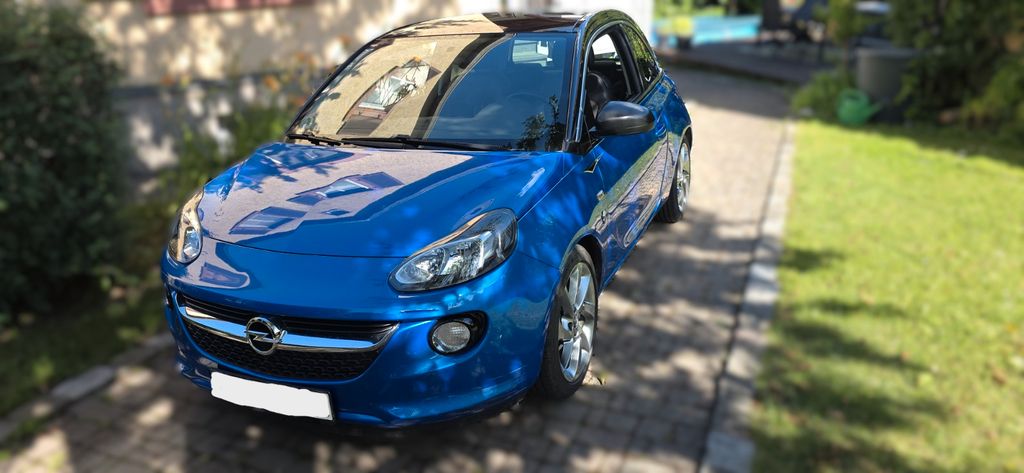 Opel Adam 139.000 km 5.490 &euro; Rheinfelden-Adelhausen 79618
