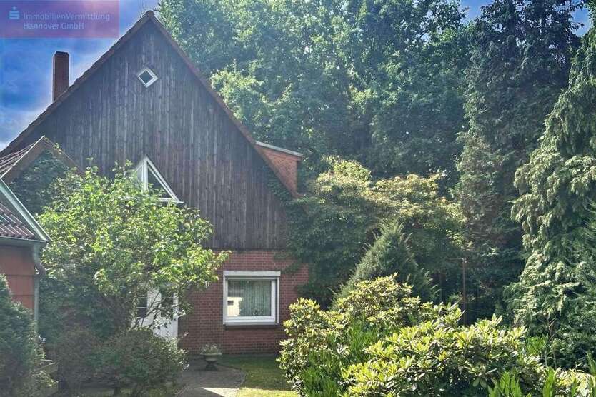 Haus zum Kaufen in Garbsen 549.000 € 246 m²