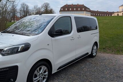 Opel Zafira Life 63.000 km 31.599 &euro; Leonberg 71229