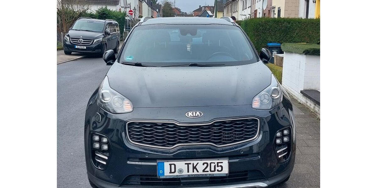 Kia Sportage 101.000 km 15.900 &euro; Düsseldorf 40468