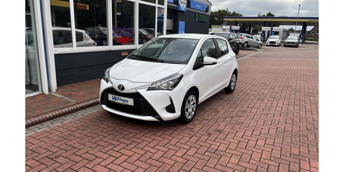 Toyota Yaris 17.410 km 13.300 &euro; Jever 26441