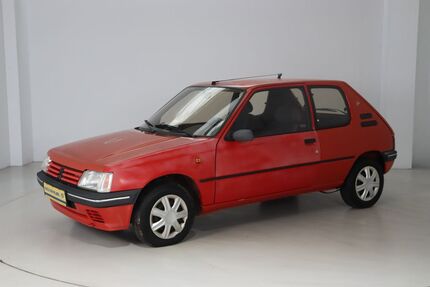 Peugeot 205 42.873 km 3.790 &euro; Dresden 01237