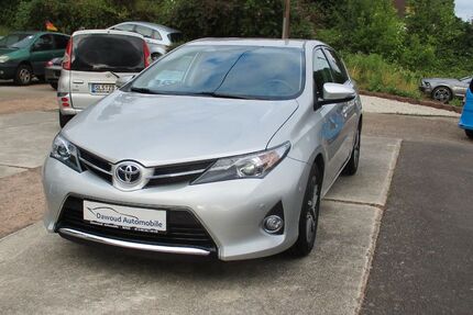 Toyota Auris 37.234 km 11.500 &euro; Bous 66359