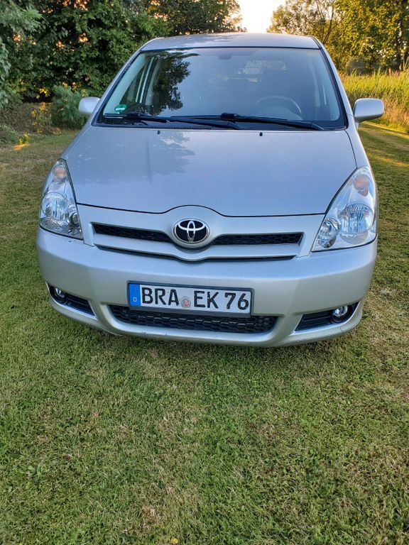 Corolla Verso
