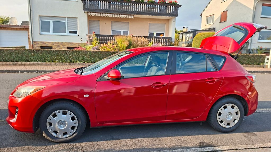 Mazda 3 144.800 km 5.300 &euro; Edermünde 34295