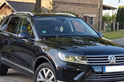 VW Touareg 203.000 km 17.900 &euro; Berlin 12435