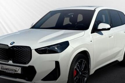 BMW iX1 10.217 km 46.690 &euro; Rüsselsheim 65428