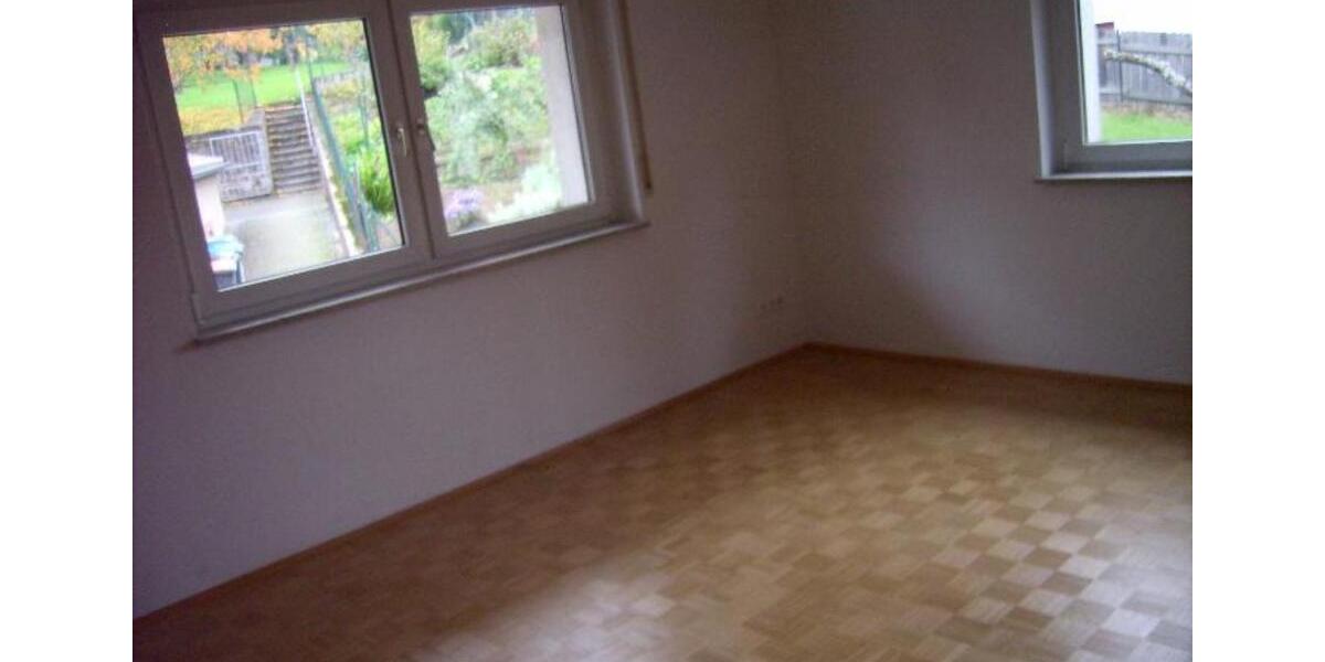 Etagenwohnung Karlsruhe Wettersbach - 5 Zimmer, 130 m&sup2;, 1.390&euro; | Angebot:25257767