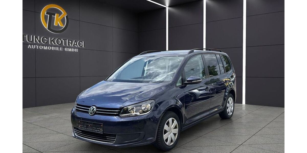 VW Touran 187.500 km 9.250 &euro; Nürtingen 72622